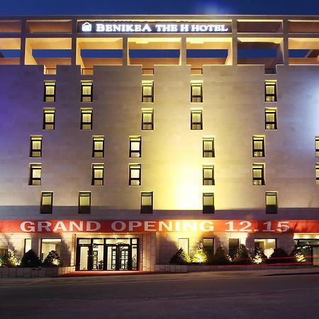 Benikea The H Hotel Hwaseong Exterior photo